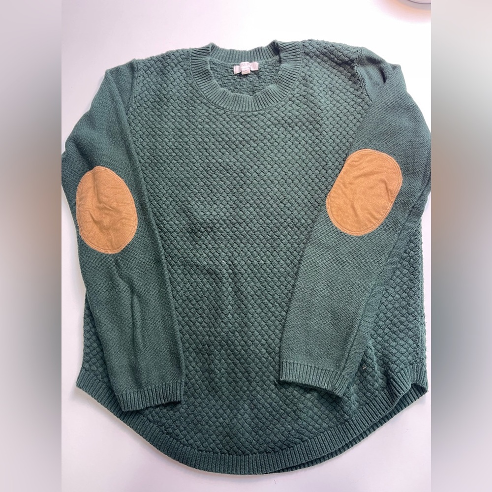 August Mist green sweater size S